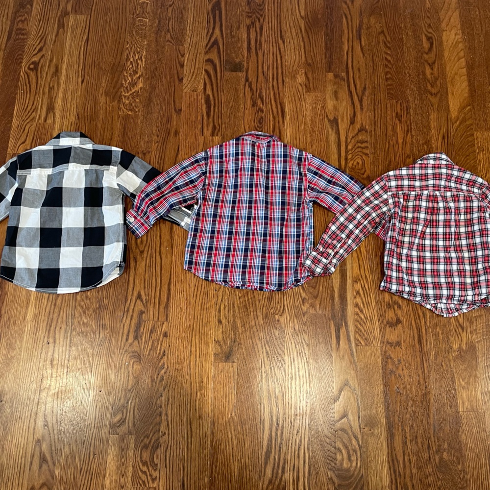 2T button-up shirt bundle - Picture 2 of 8